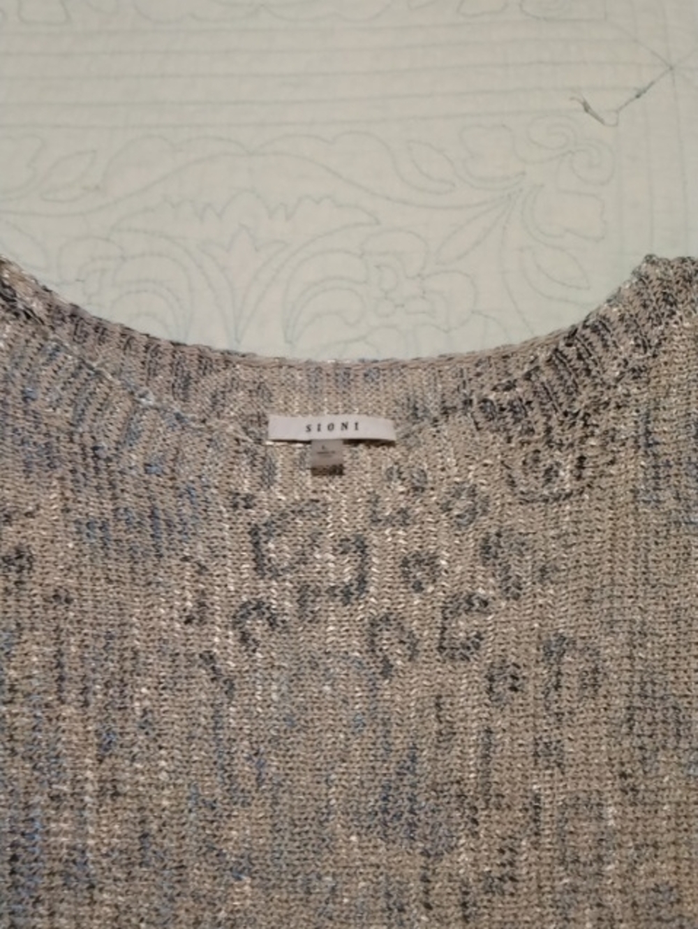 Sioni Shimmery Silver-Gray Metallic Crewneck Sweater